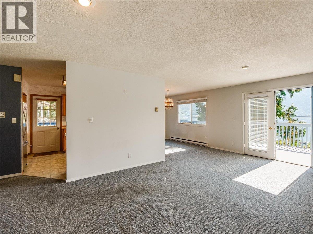1512 Nasookin Road, Nelson, BC