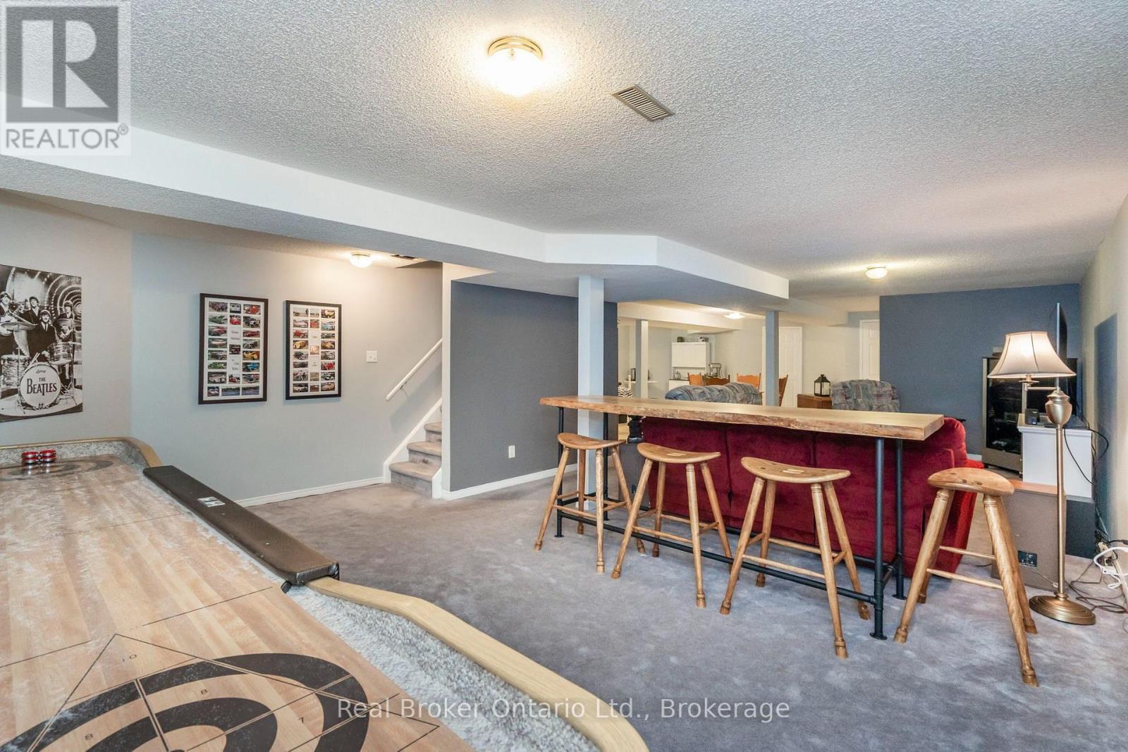 15 Neelands Street, Barrie (West Bayfield), ON