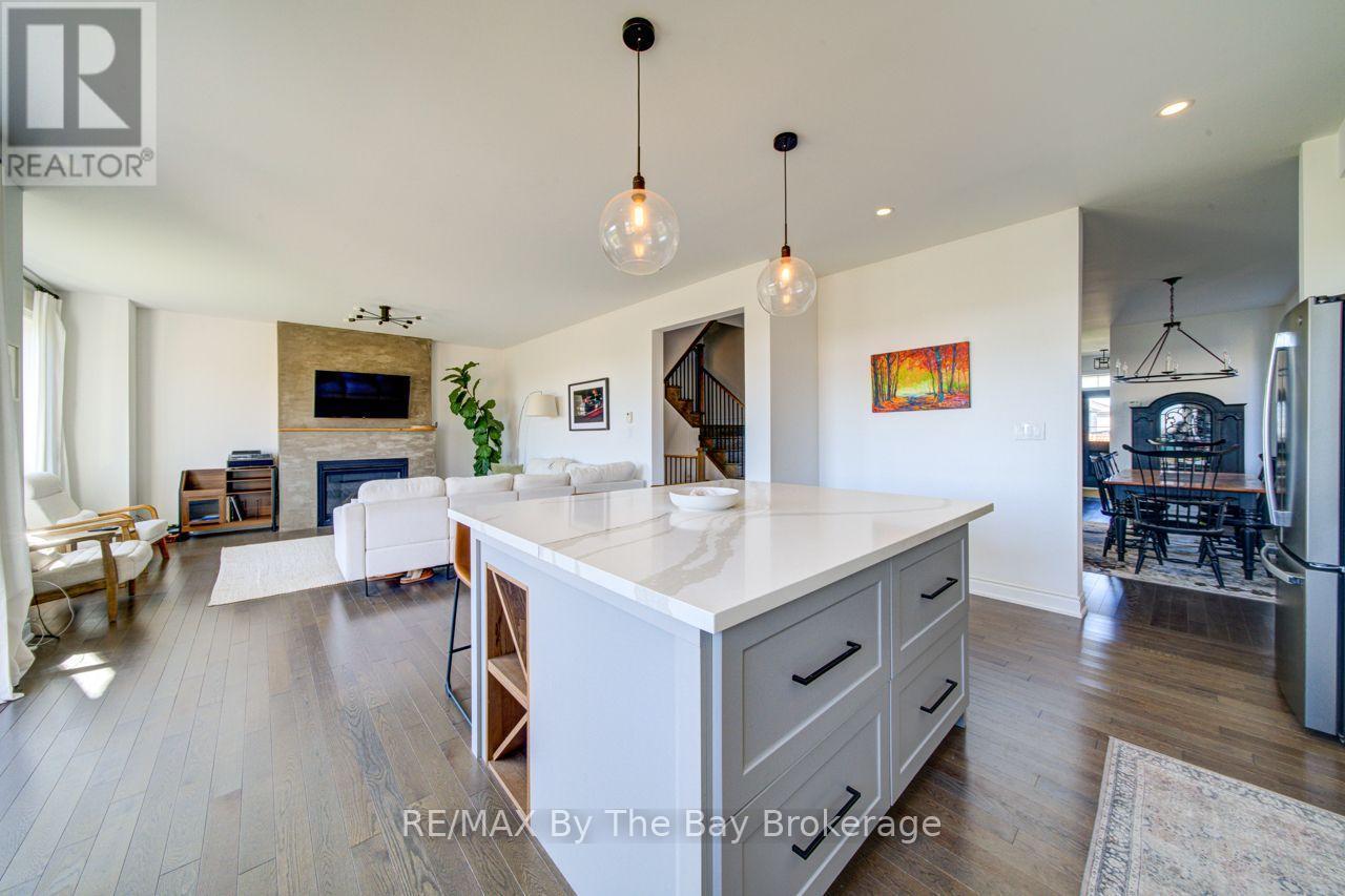 5 Autumn Drive, Wasaga Beach, ON