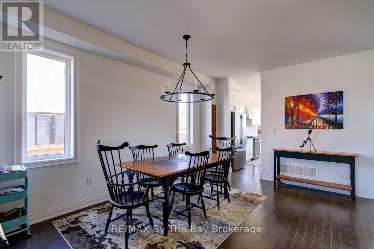 5 Autumn Drive, Wasaga Beach, ON