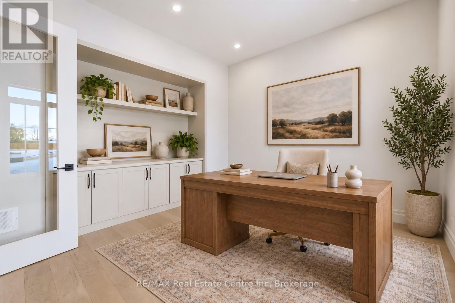 Photo has been virtually staged - 5 Prato Verde Lane, Hamilton (Rockton), ON
