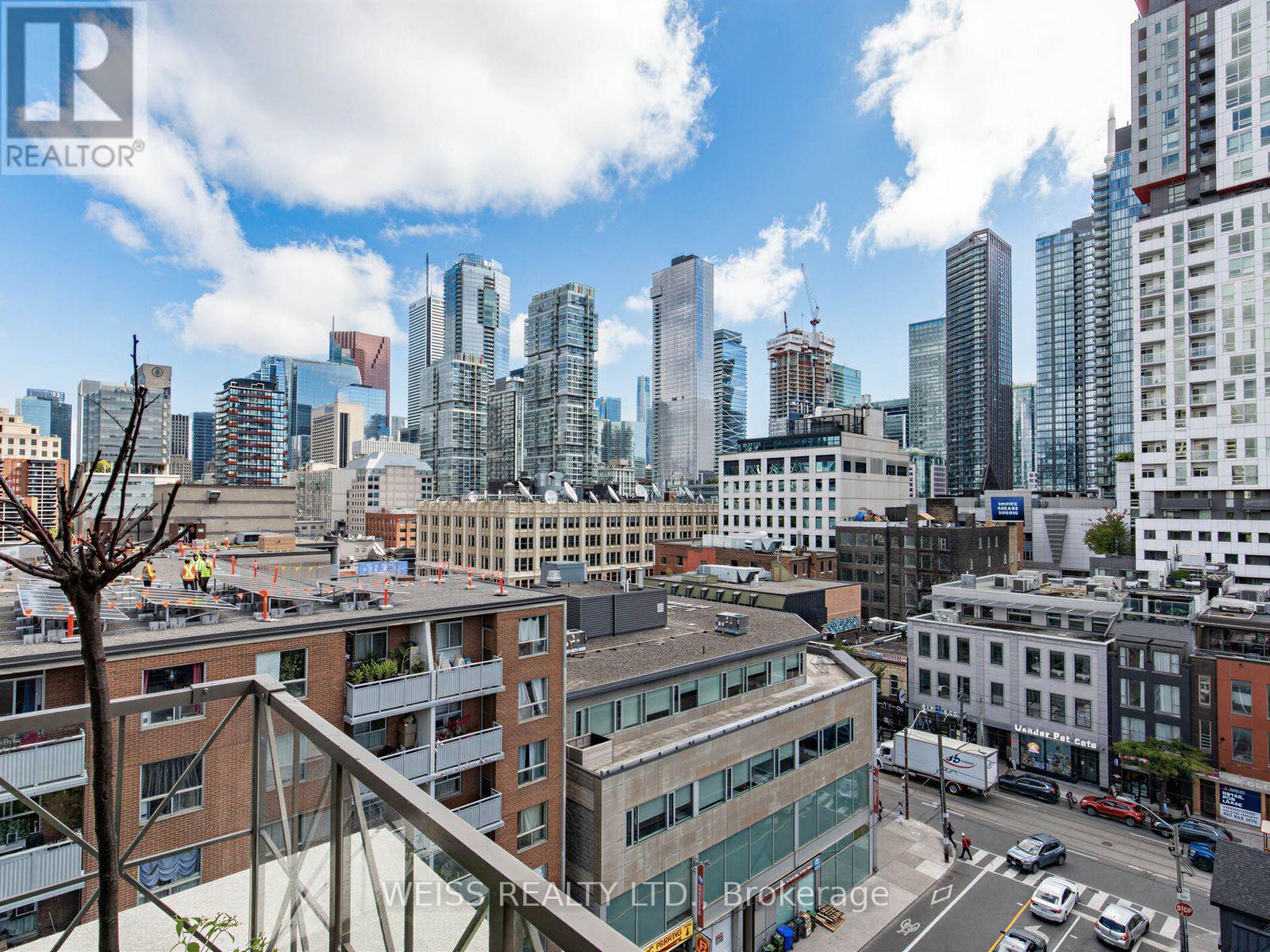 Ph 902 - 18 Beverley Street, Toronto, ON