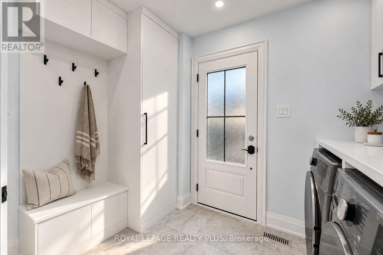 4344 Dallas Court, Mississauga, ON
