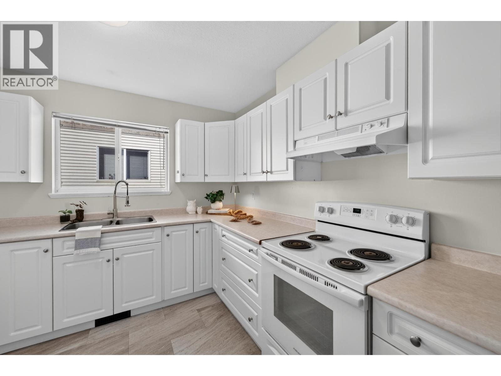 8516 86 Street, Fort St. John, BC