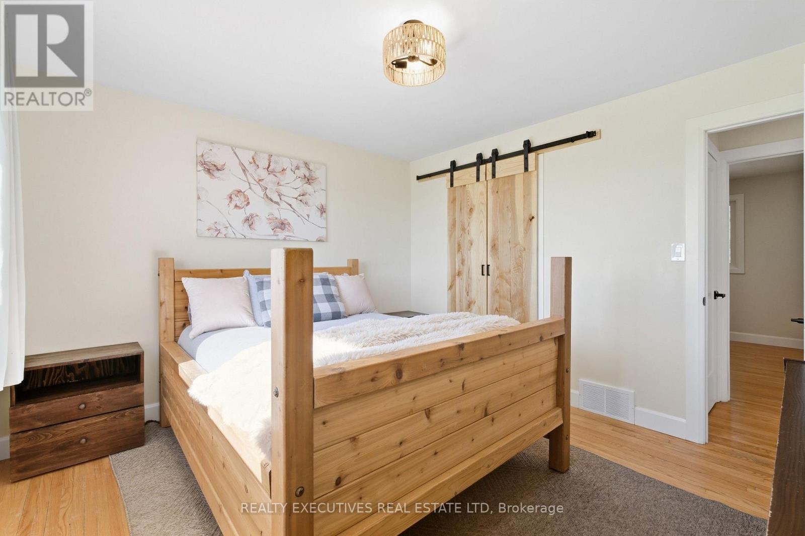 Barn doors with country charm - 11895 Cloverdale Road, North Dundas, ON