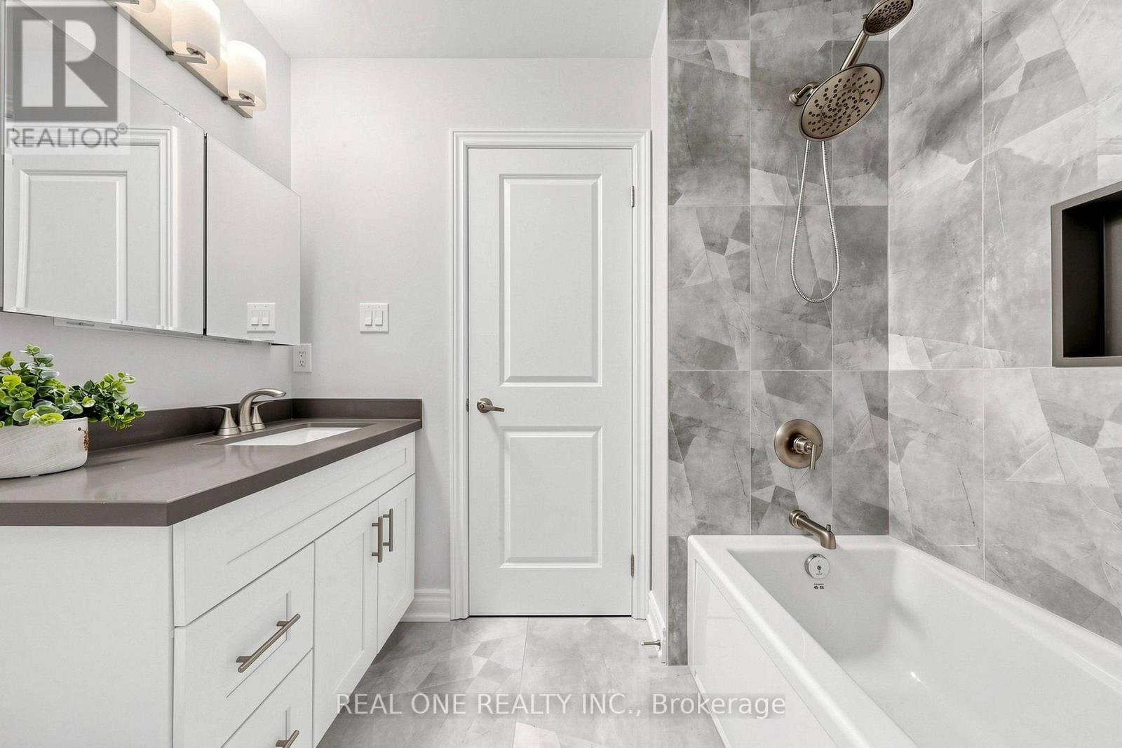 262 Cornell Centre Boulevard, Markham, ON