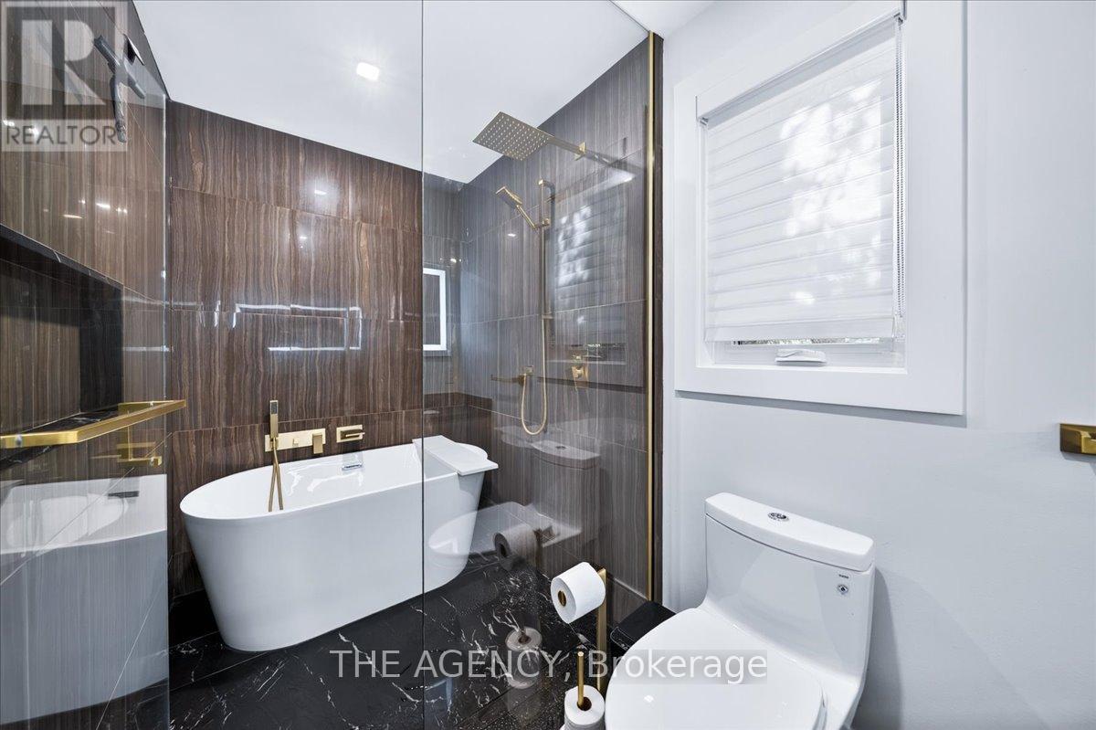 259 Rumble Avenue, Richmond Hill, ON