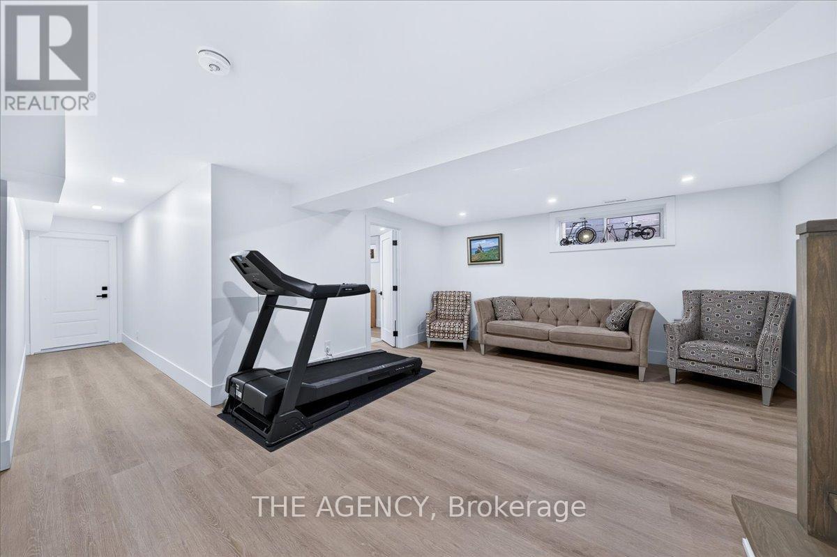 259 Rumble Avenue, Richmond Hill, ON