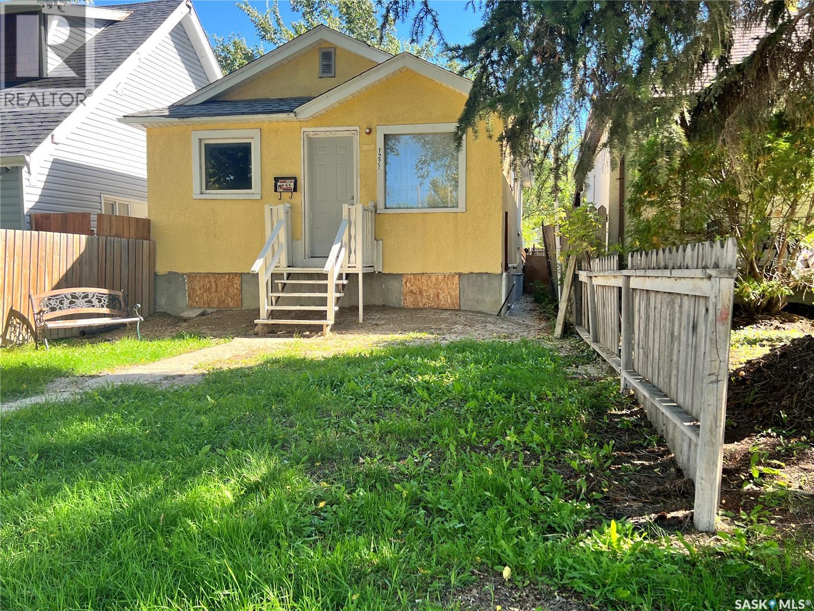 1227 Wascana Street, Regina, SK