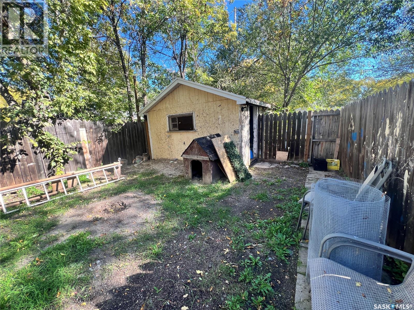 1227 Wascana Street, Regina, SK
