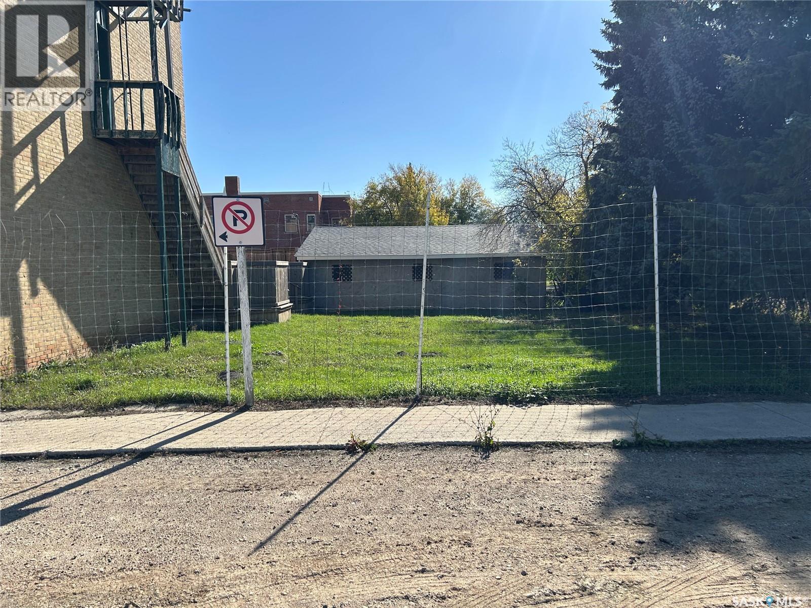 102 Main Street, Lipton, SK