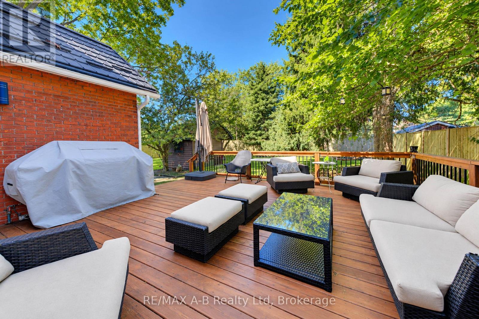 204 Delamere Avenue, Stratford, ON