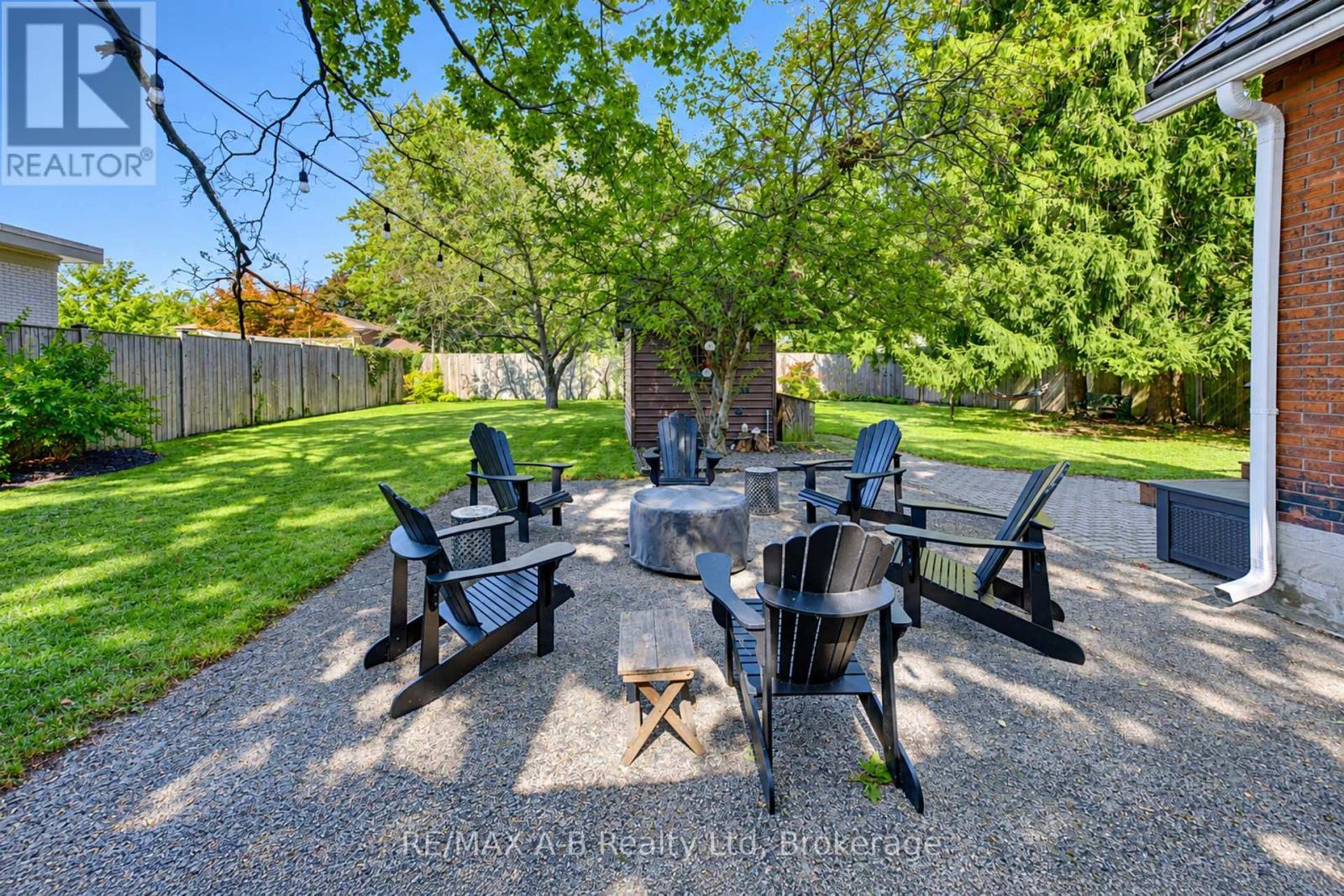 patio - 204 Delamere Avenue, Stratford, ON