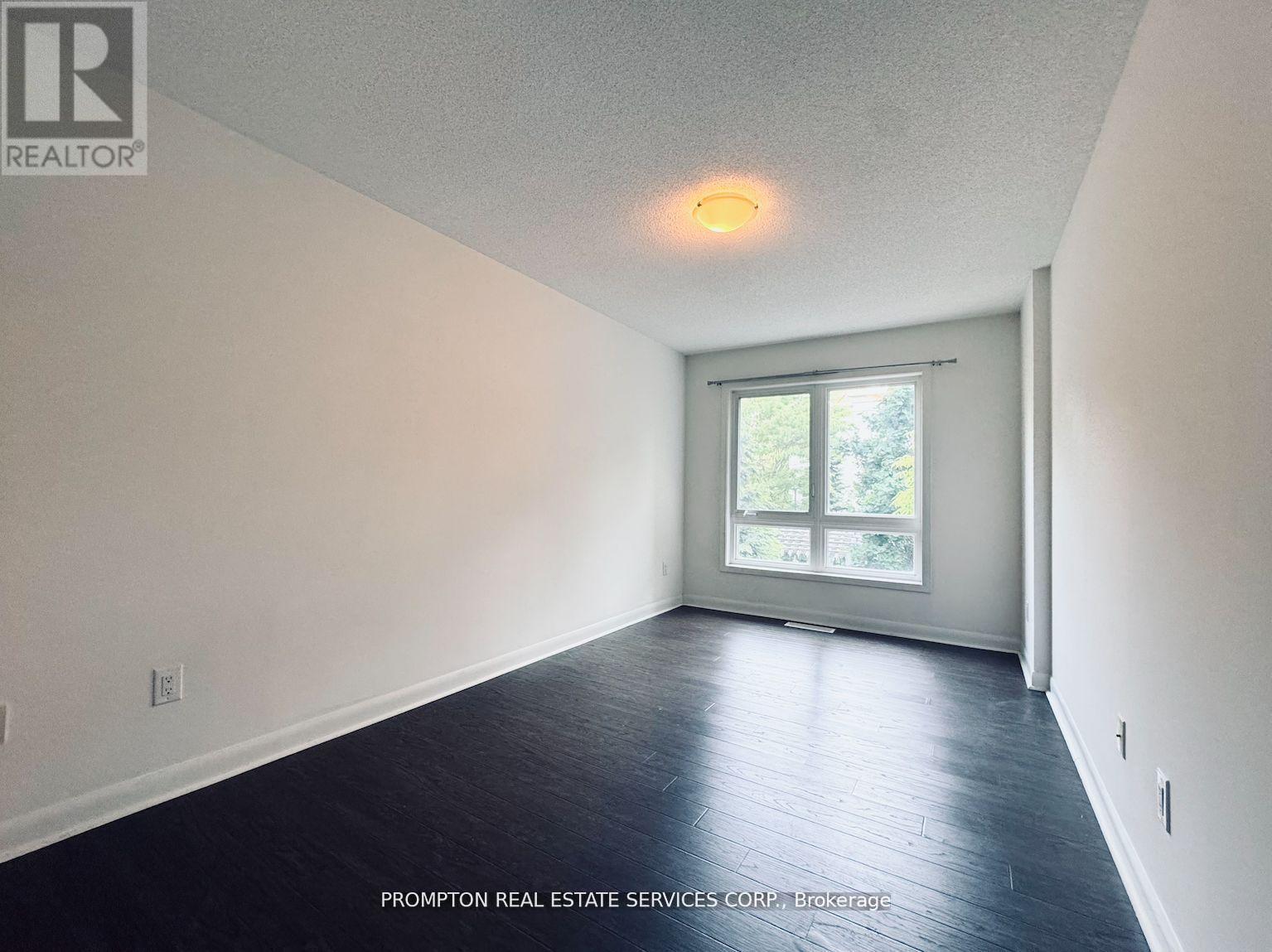 Th10 - 19 Anndale Drive, Toronto, ON