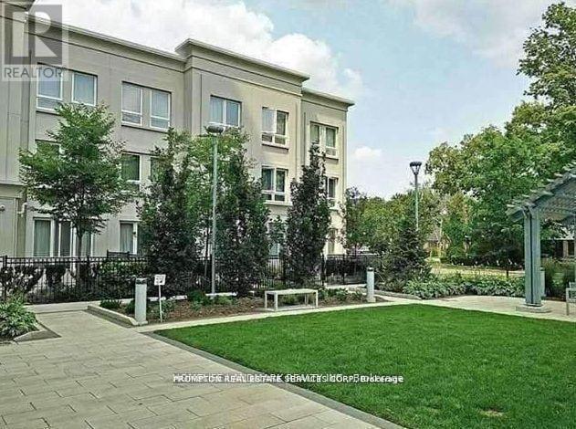 Th10 - 19 Anndale Drive, Toronto, ON