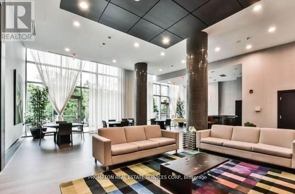 Th10 - 19 Anndale Drive, Toronto, ON