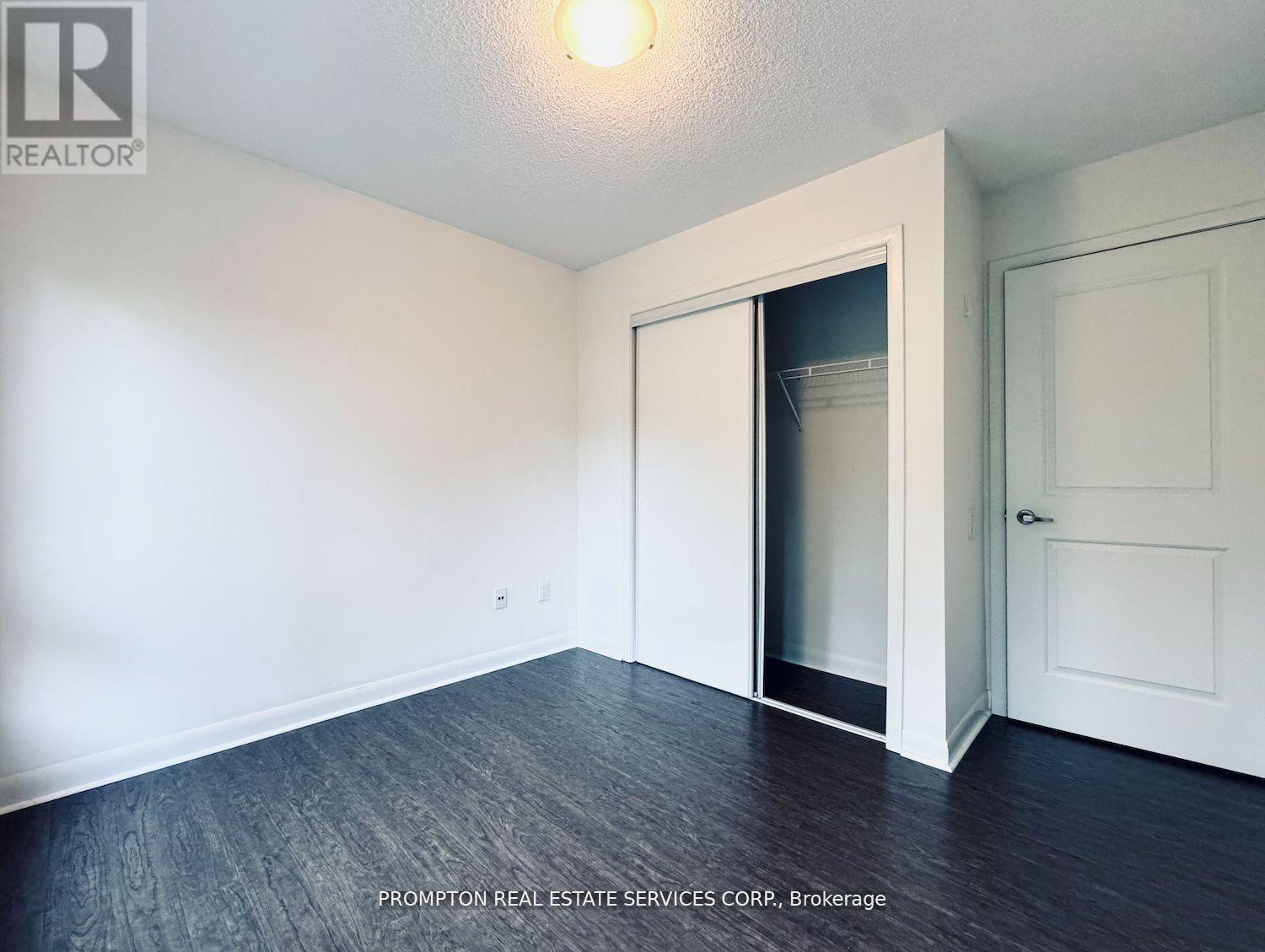 Th10 - 19 Anndale Drive, Toronto, ON