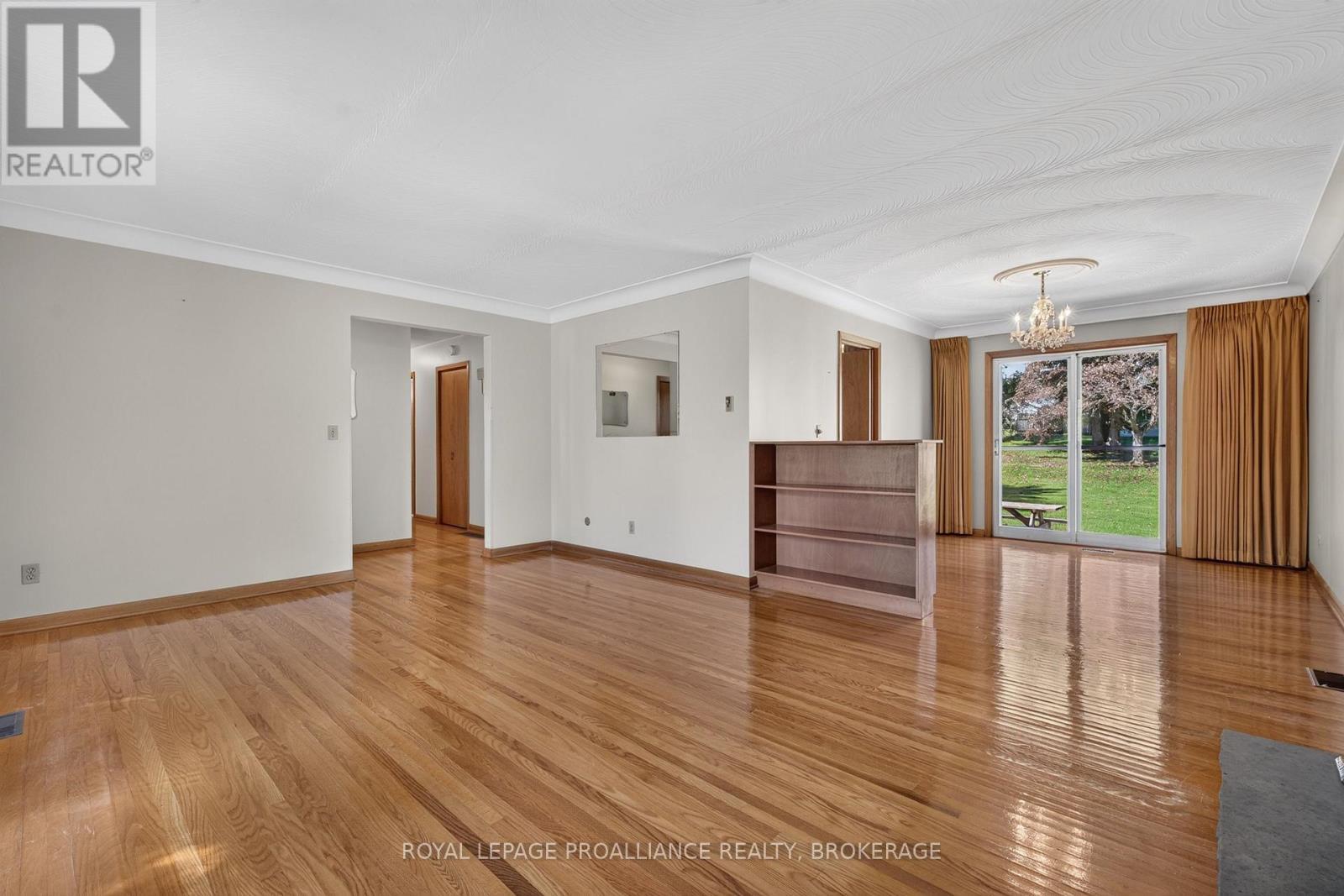 9 Dianna Street, Kingston, ON