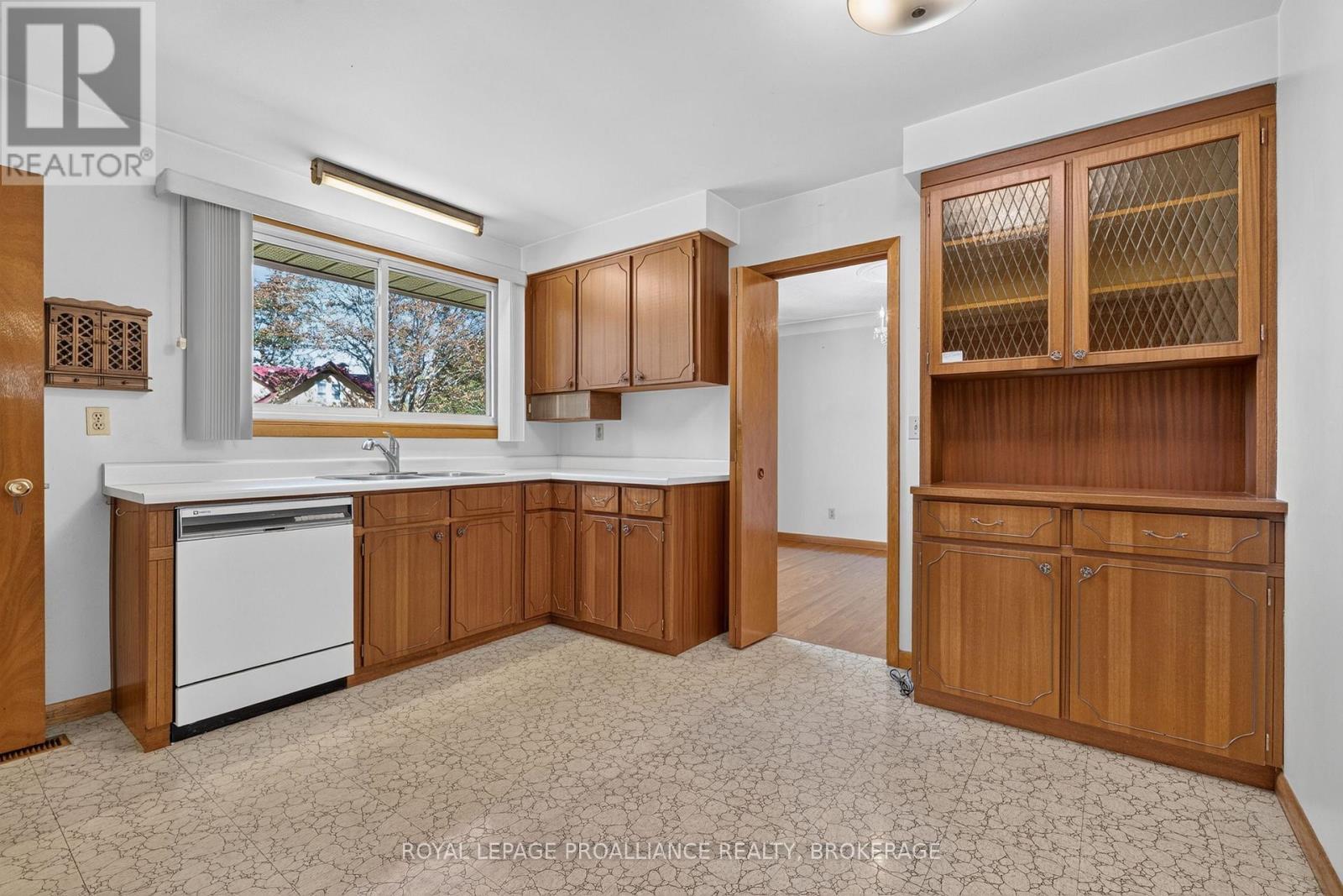 9 Dianna Street, Kingston, ON