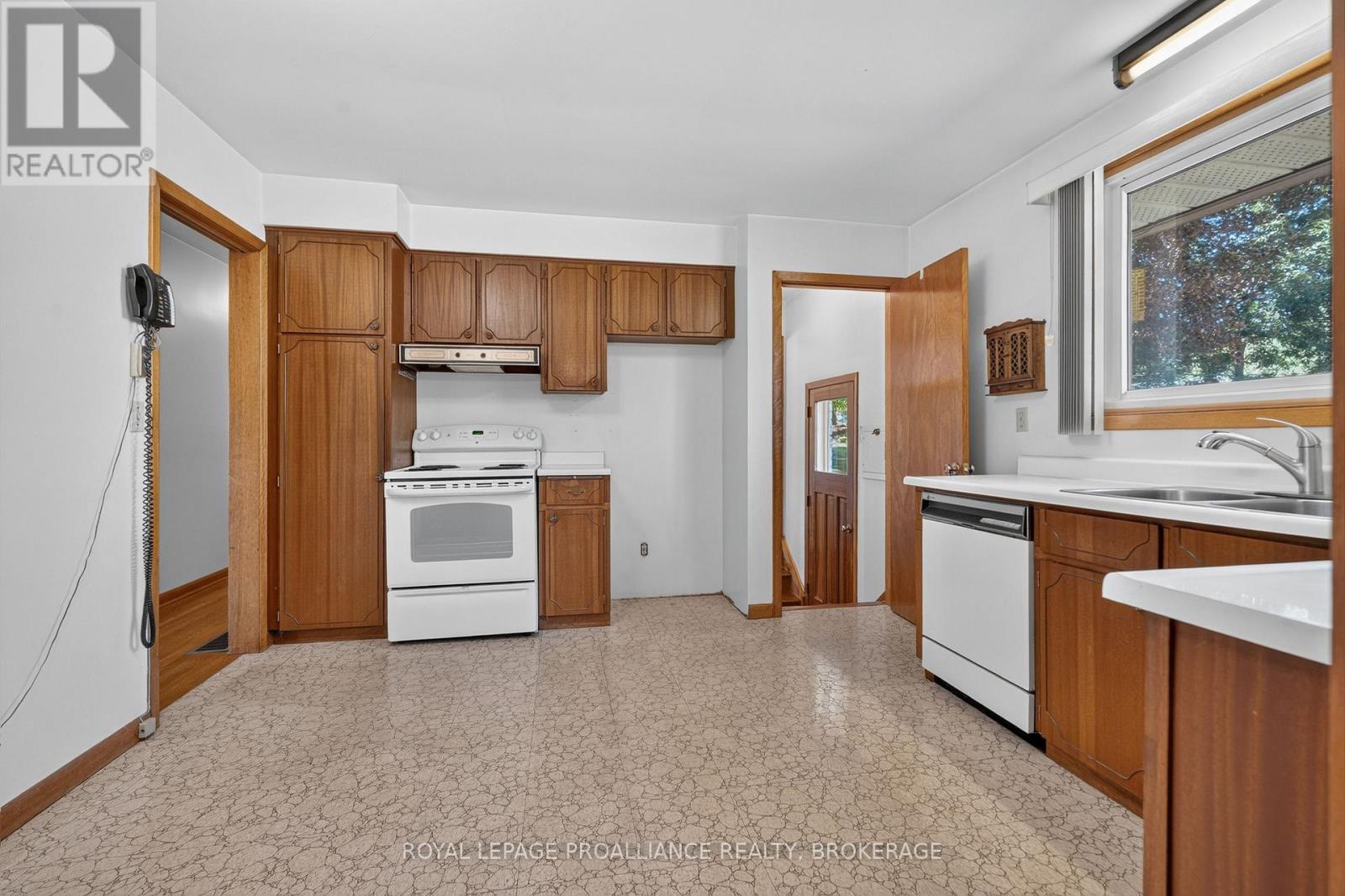 9 Dianna Street, Kingston, ON
