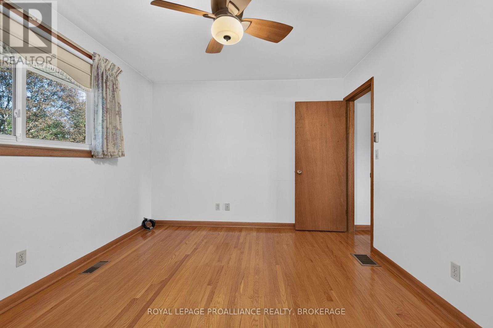 9 Dianna Street, Kingston, ON