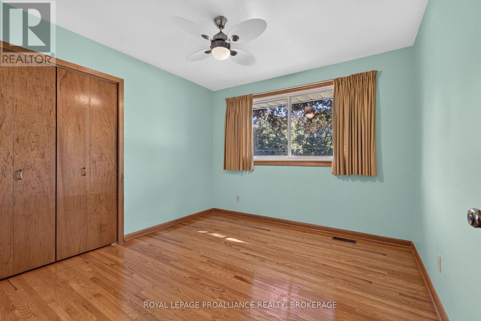 9 Dianna Street, Kingston, ON
