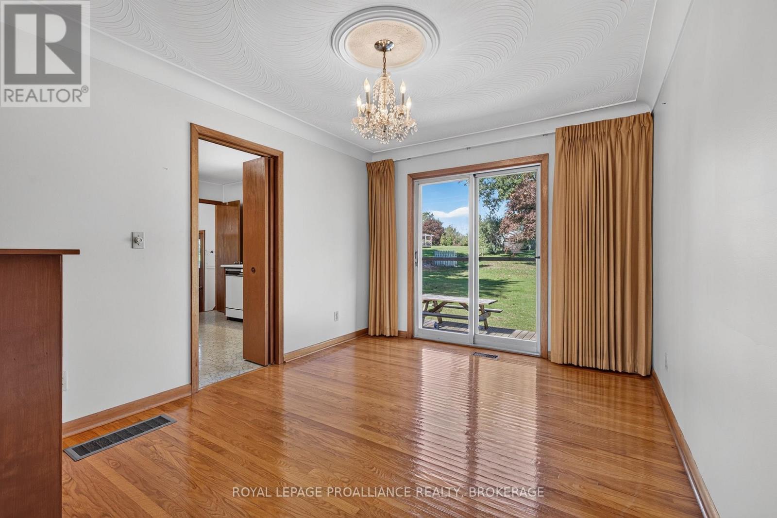 9 Dianna Street, Kingston, ON