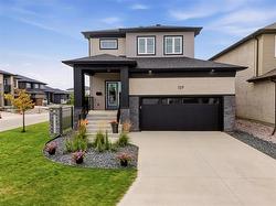159 Edge Park Crescent Winnipeg, MB R3Y 0X8