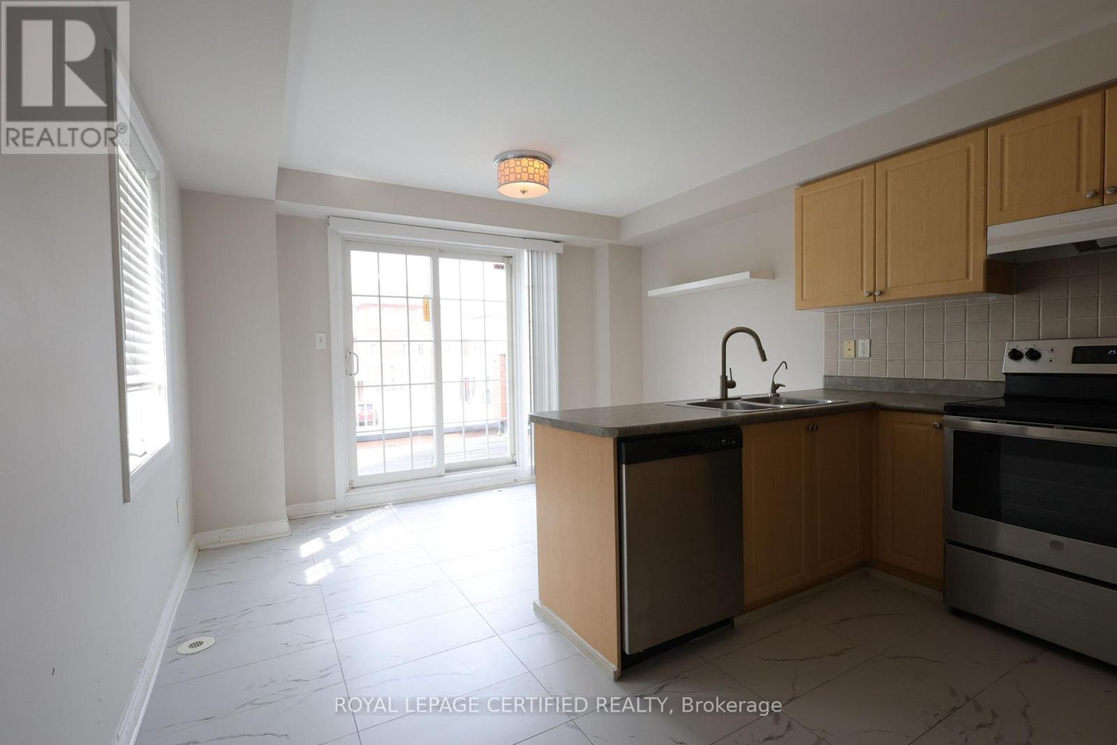 2420 Bur Oak Avenue, Markham, ON