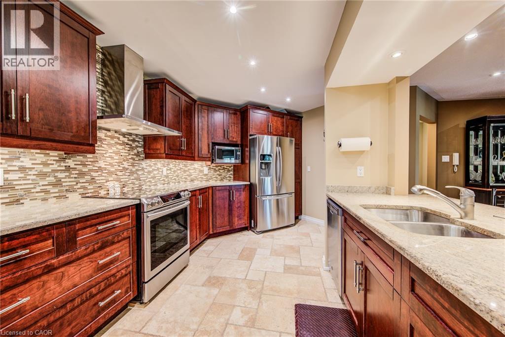 45 Blue Springs Drive Unit# 32, Waterloo, ON