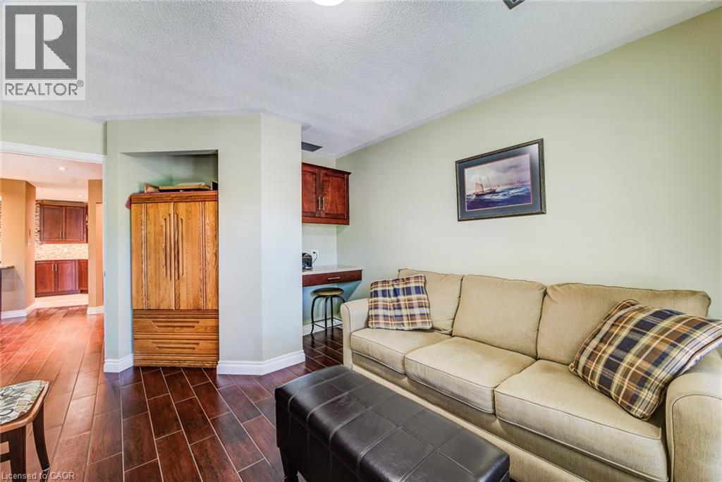 45 Blue Springs Drive Unit# 32, Waterloo, ON