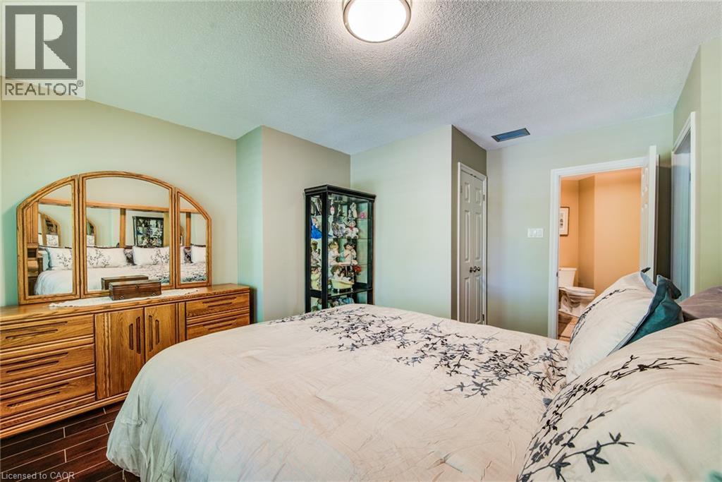 45 Blue Springs Drive Unit# 32, Waterloo, ON