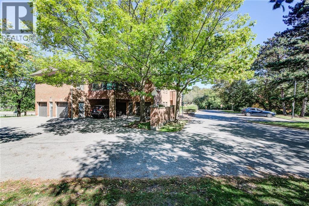 45 Blue Springs Drive Unit# 32, Waterloo, ON