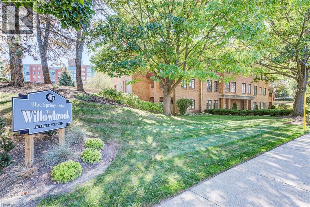 45 Blue Springs Drive Unit# 32, Waterloo, ON