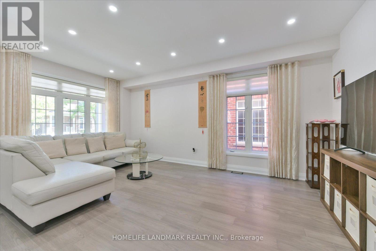 24 Harlan Street, Markham, ON