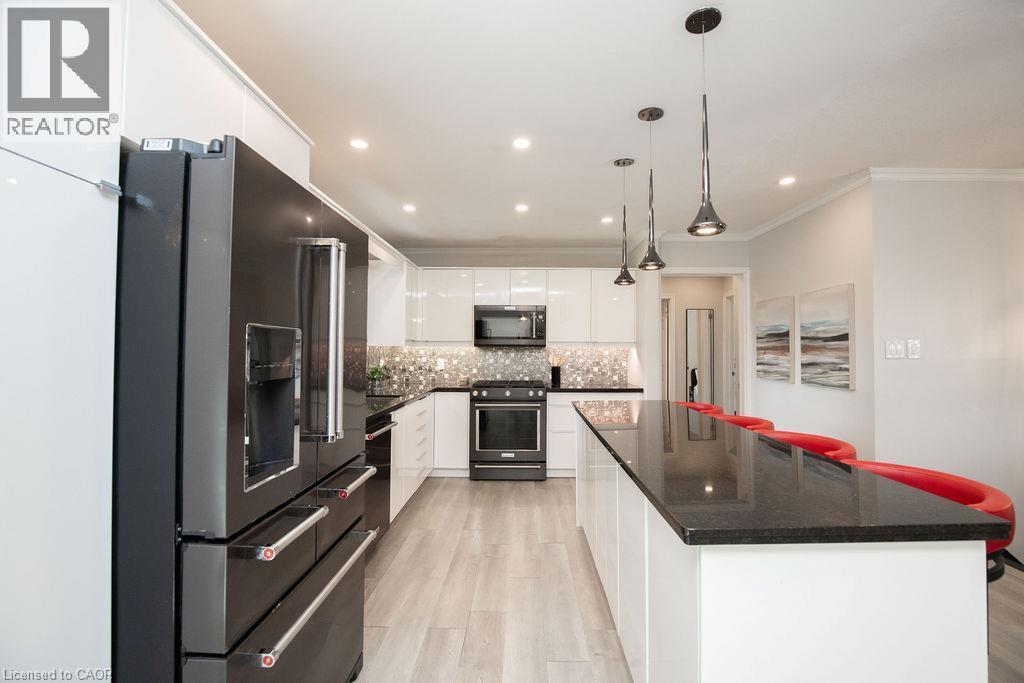 57 Valery Court, Hamilton, ON