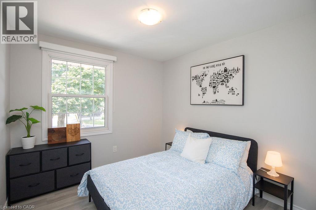 57 Valery Court, Hamilton, ON