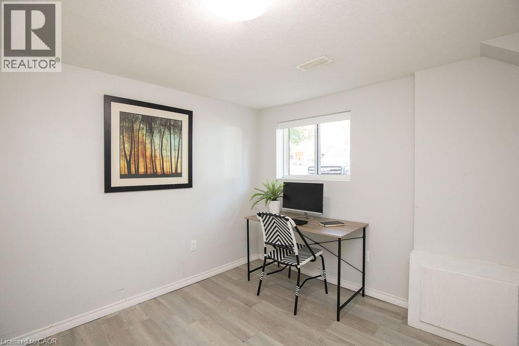 57 Valery Court, Hamilton, ON