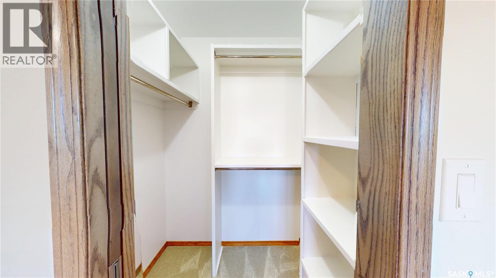 610 Nesslin Crescent, Saskatoon, SK