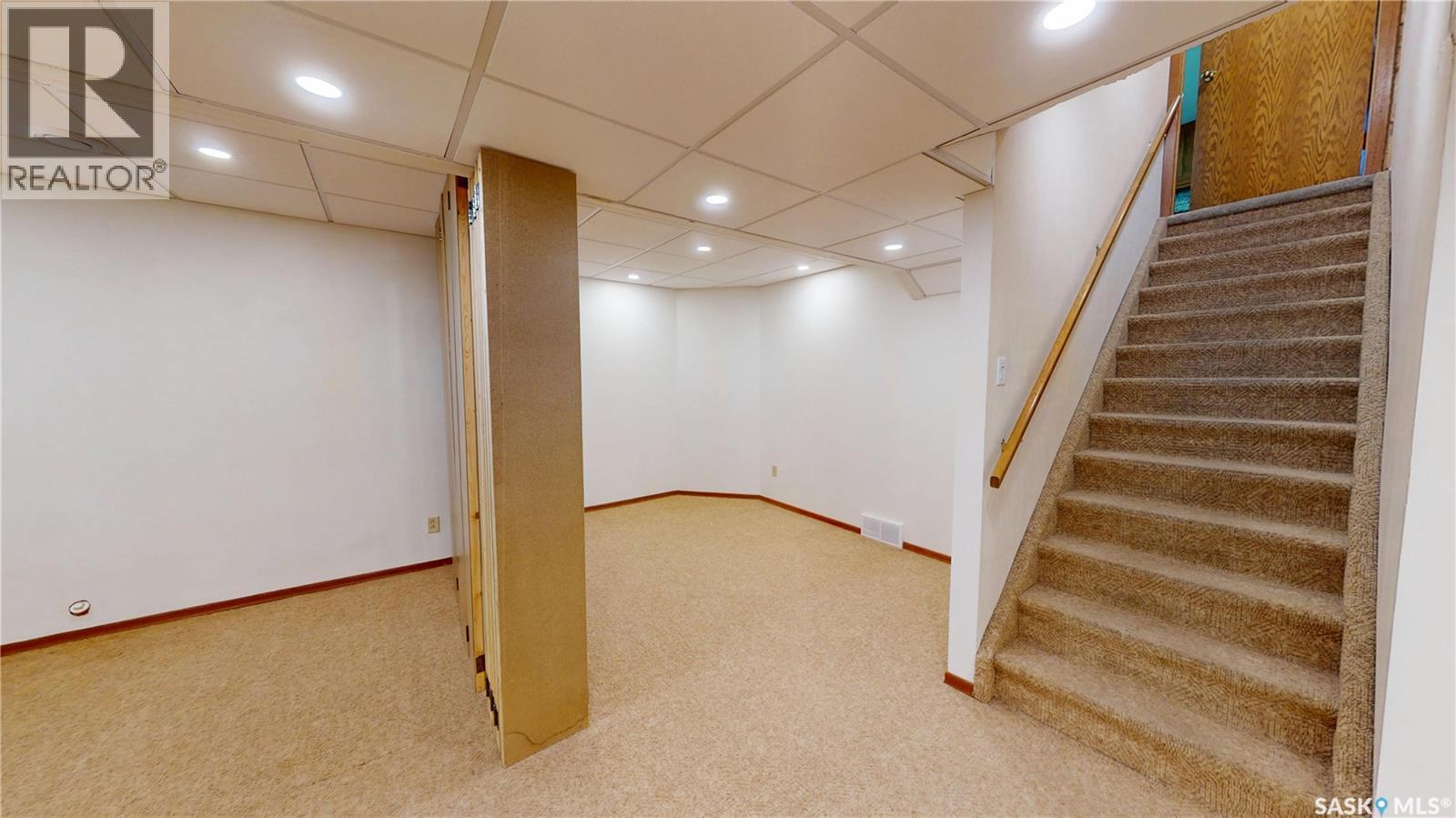610 Nesslin Crescent, Saskatoon, SK