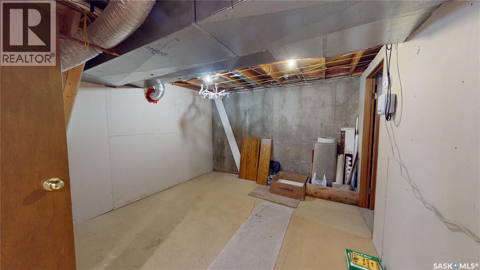 610 Nesslin Crescent, Saskatoon, SK