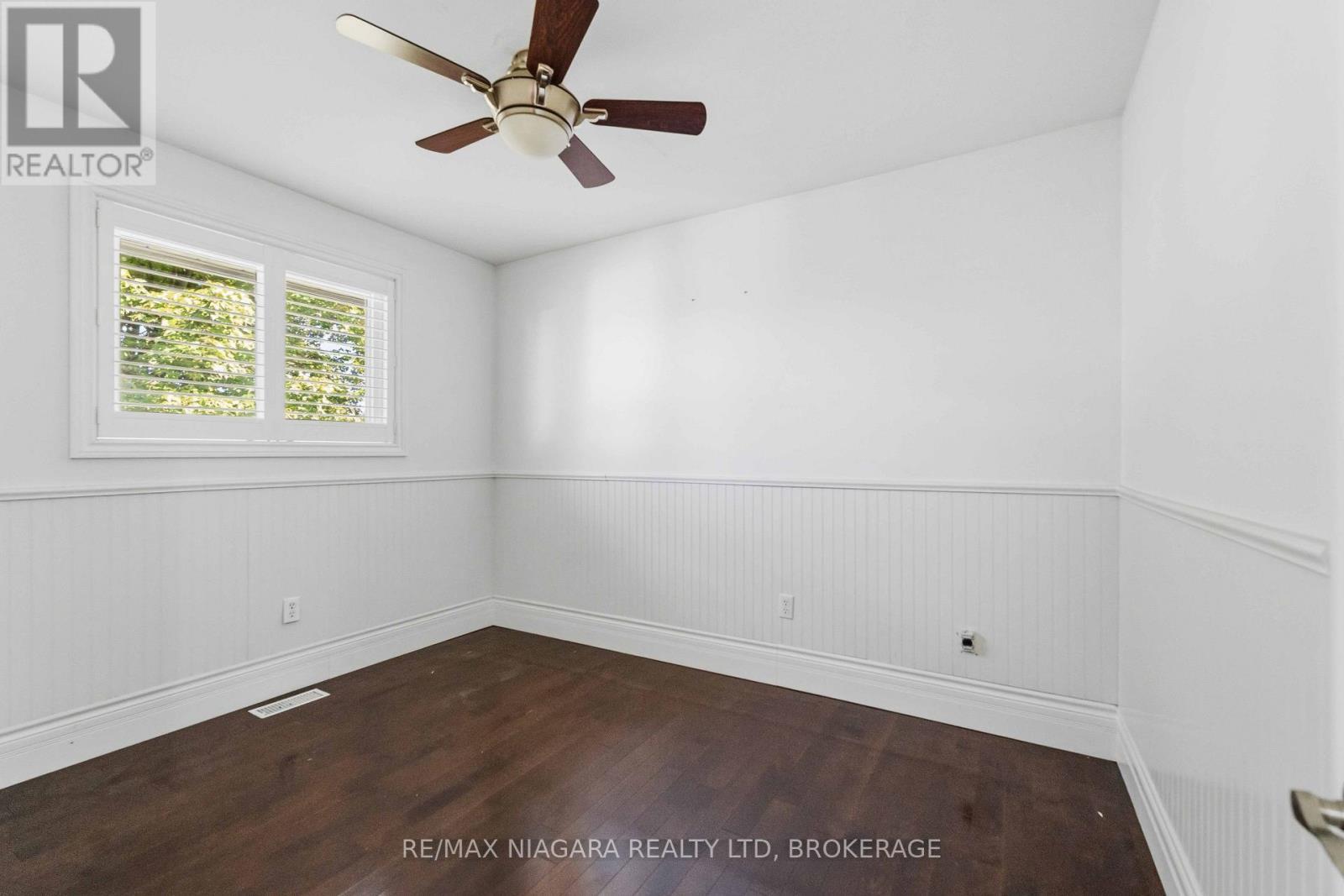Bedroom #2 - 60 Brant Avenue, Welland (N. Welland), ON