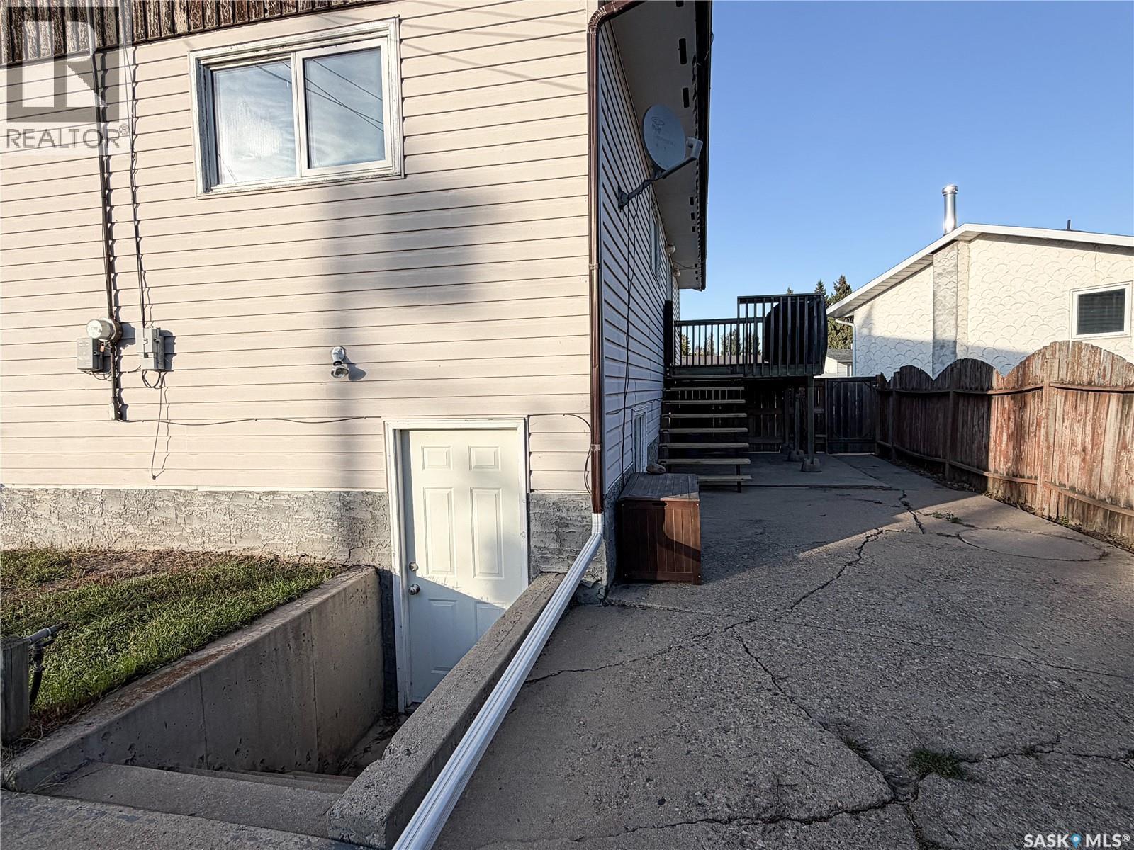 10 Evans Place, Meadow Lake, SK