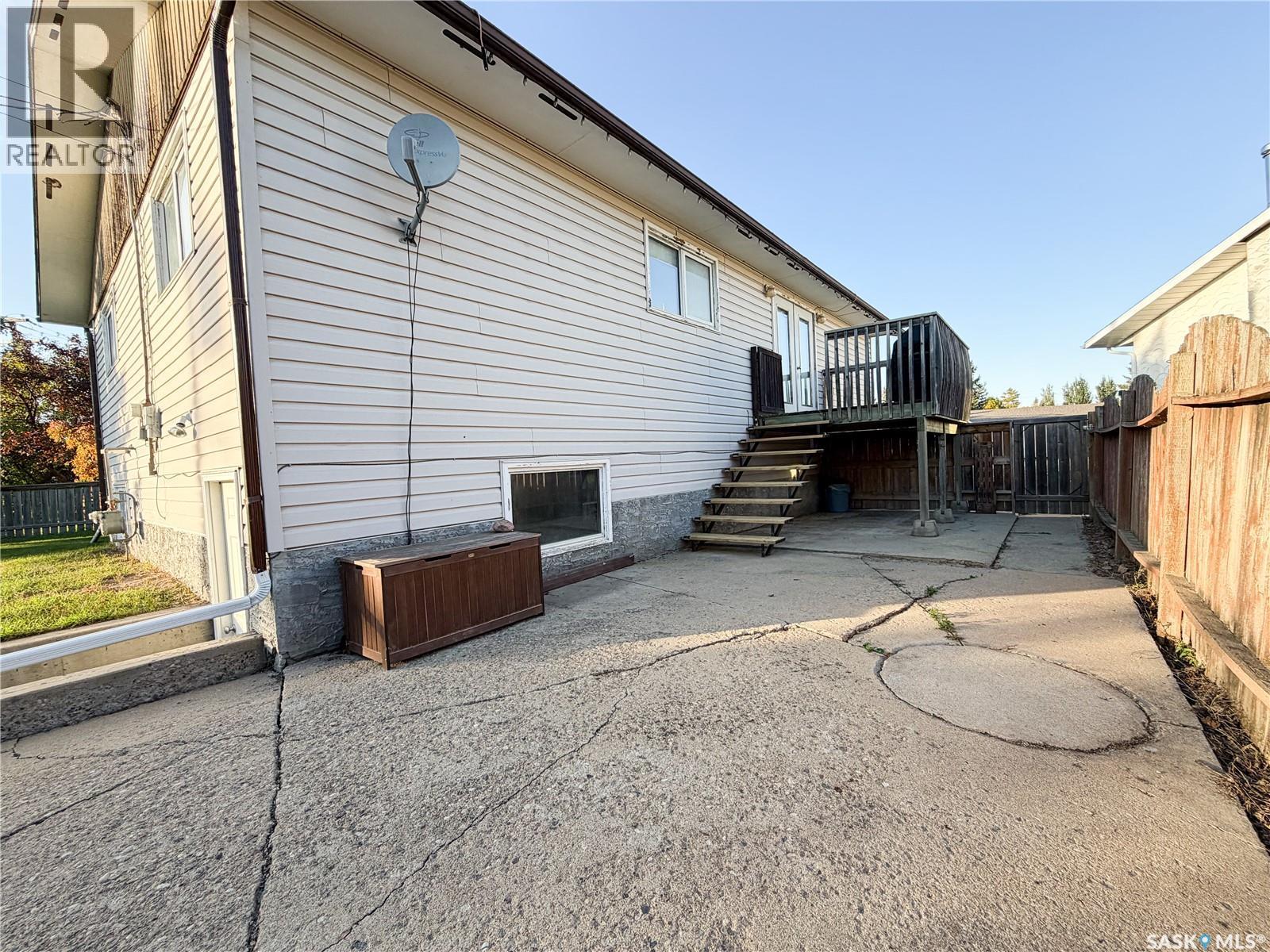 10 Evans Place, Meadow Lake, SK