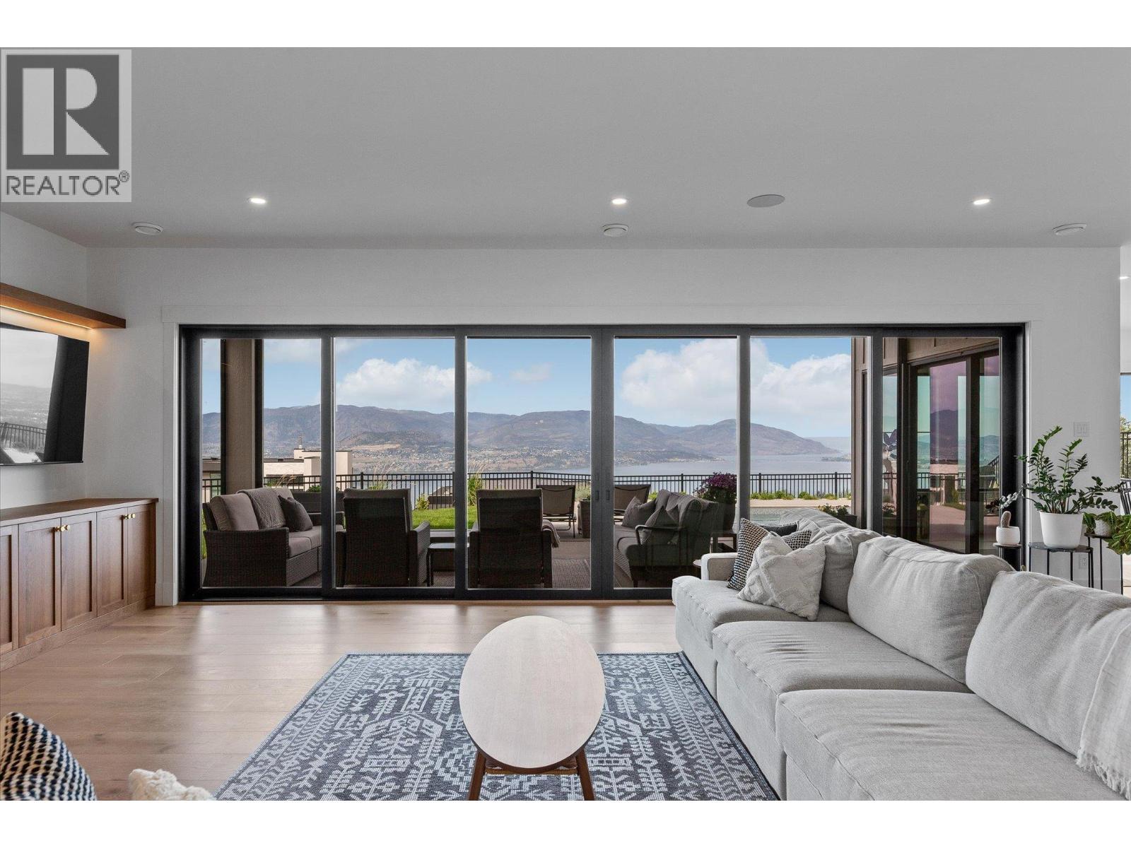 5631 Upper Mission Court, Kelowna, BC