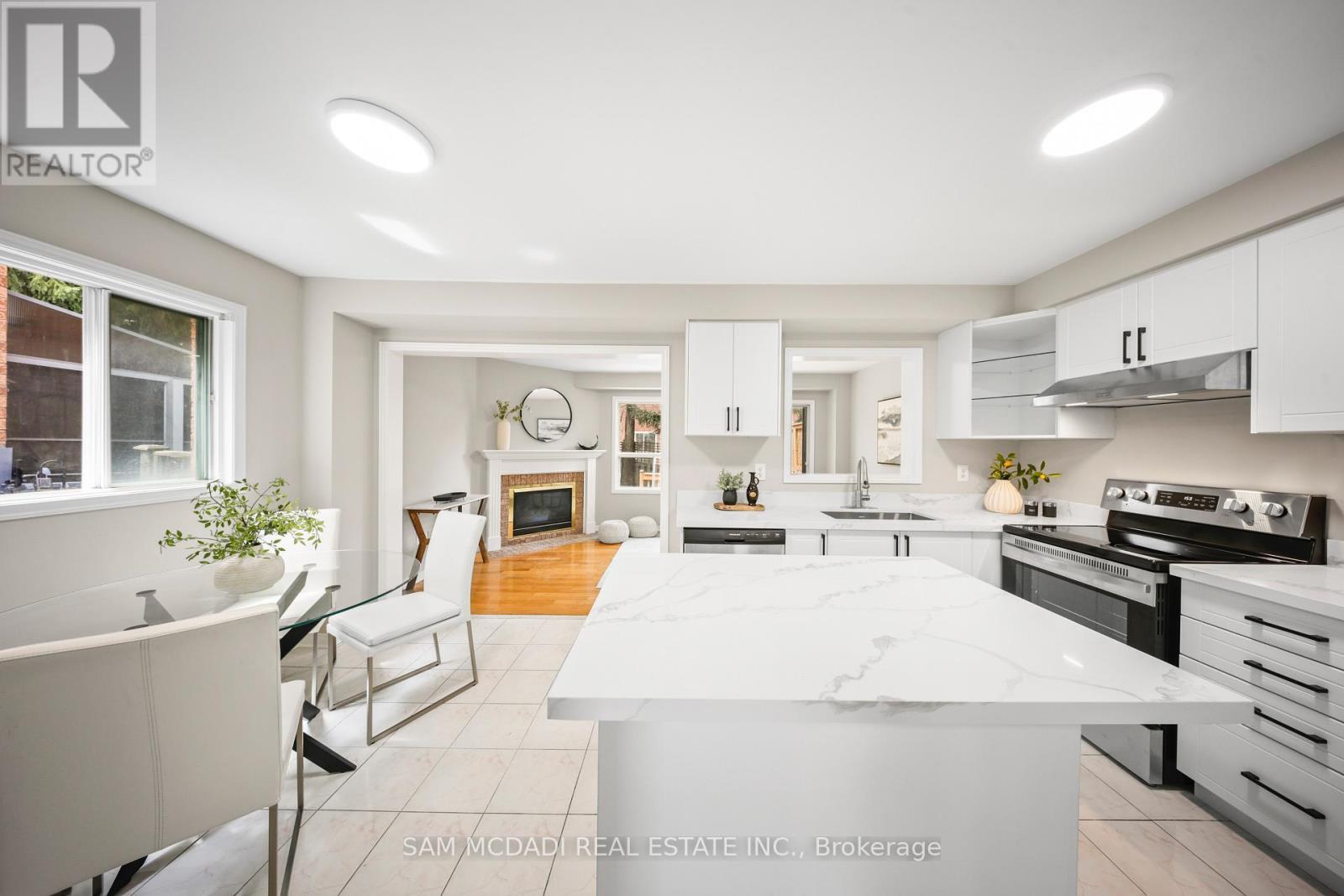 3847 Densbury Drive, Mississauga, ON
