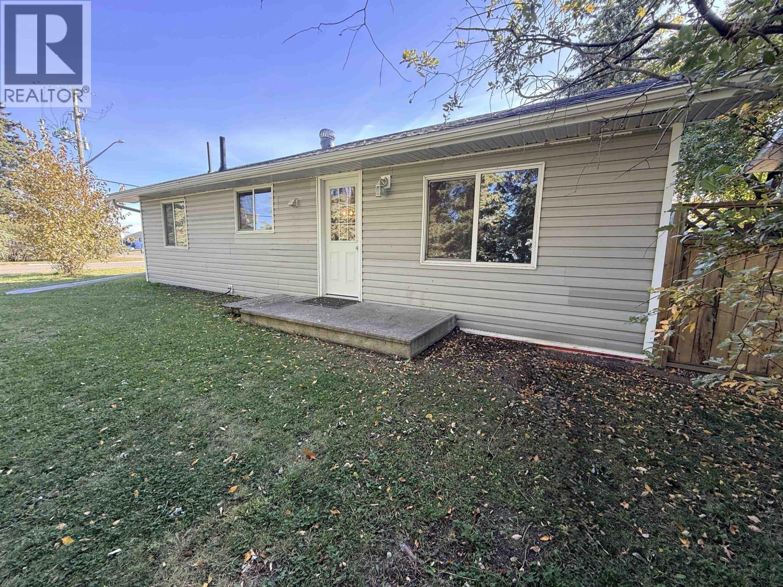 9203 104 Avenue, Fort St. John, BC