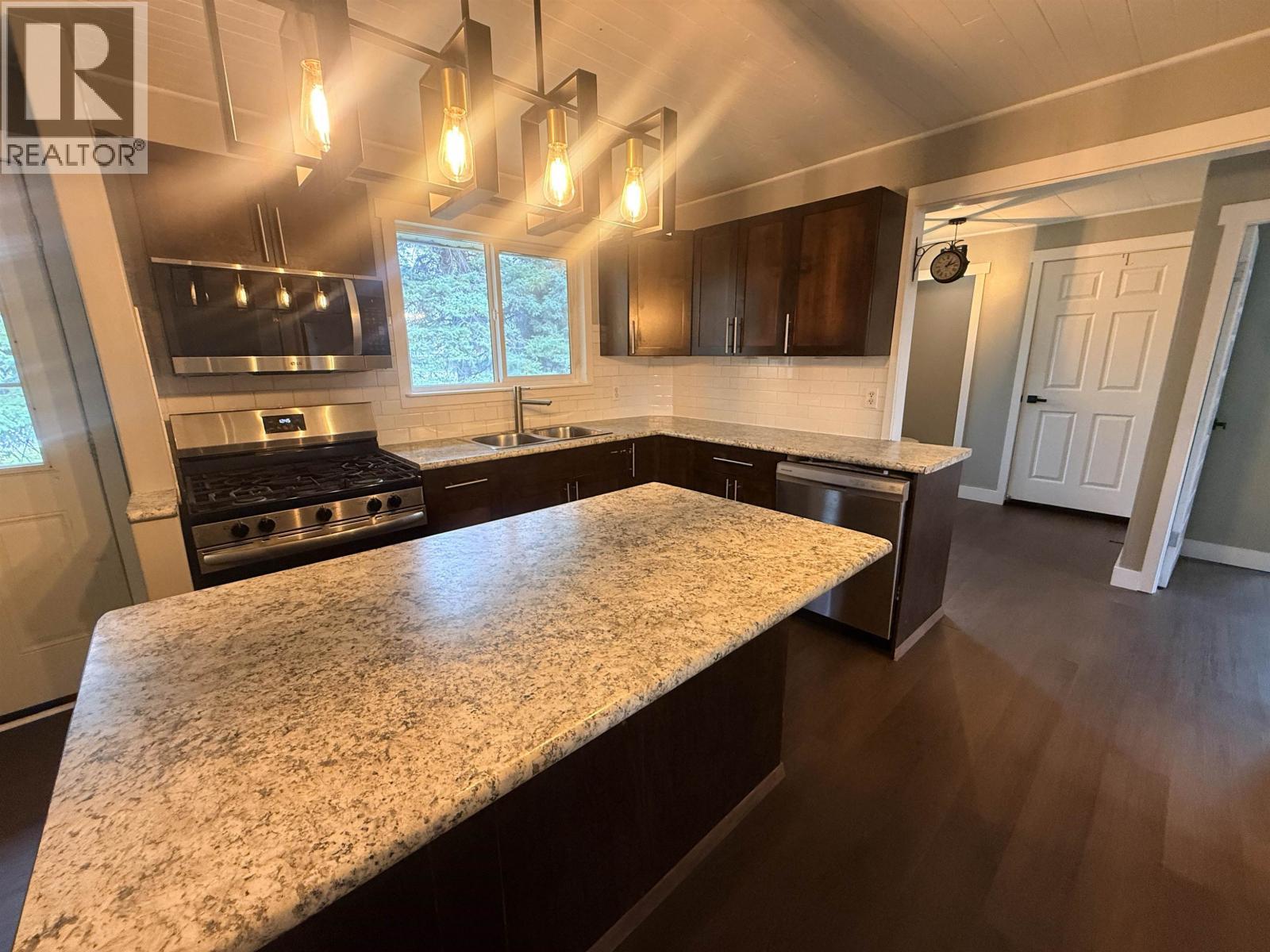 9203 104 Avenue, Fort St. John, BC