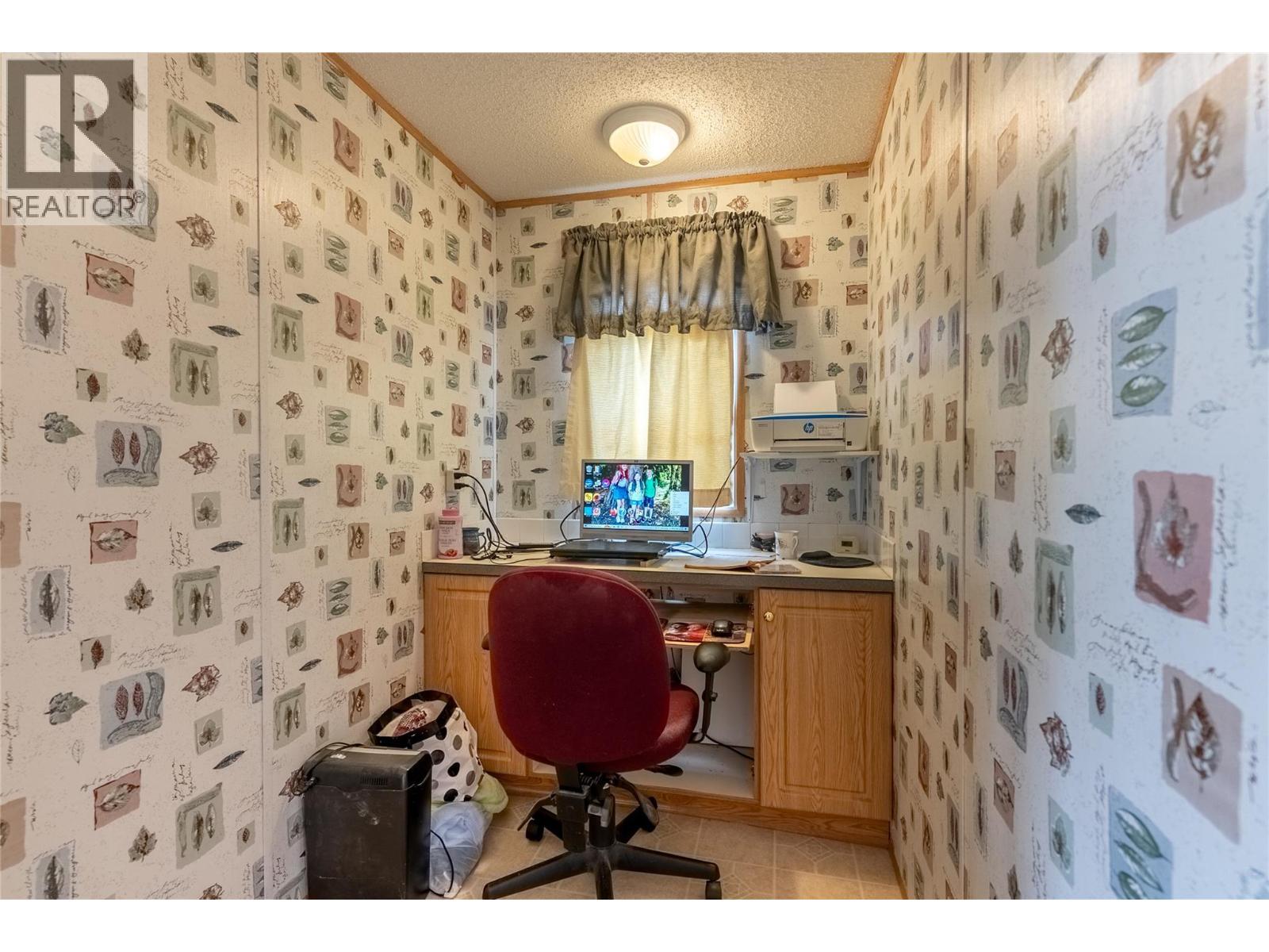 11 Topaz Crescent, Logan Lake, BC