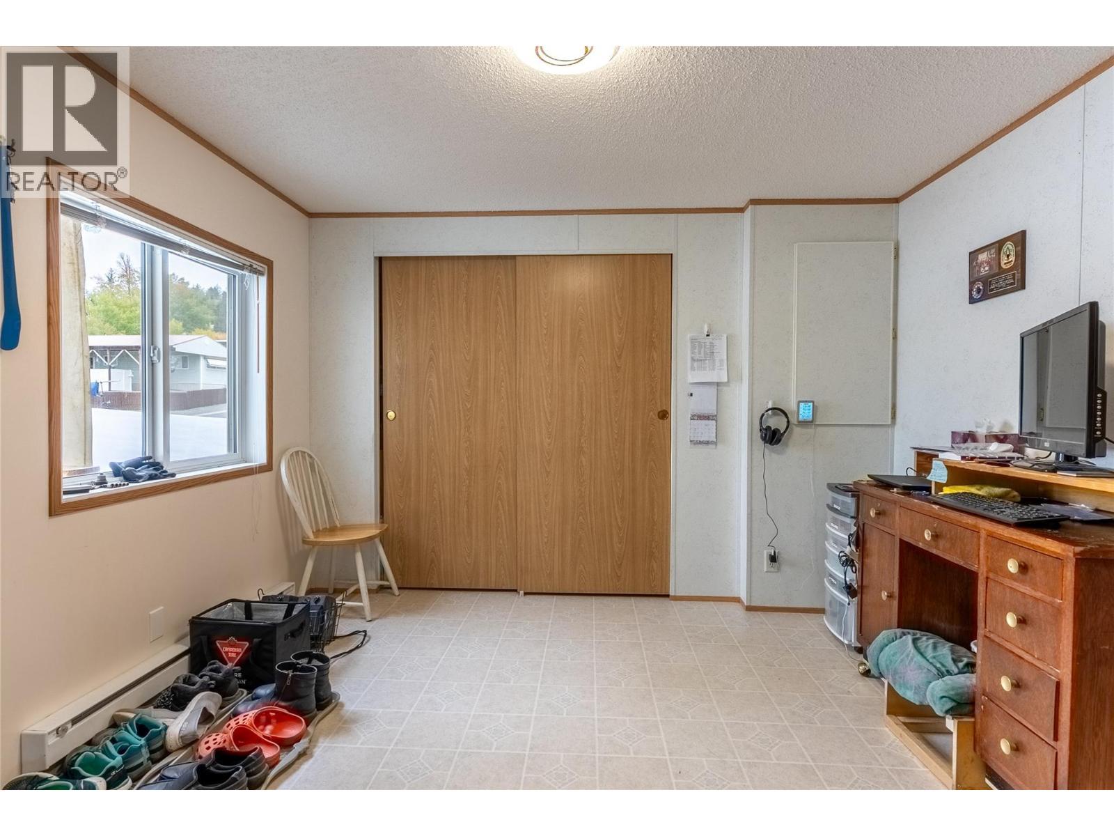 11 Topaz Crescent, Logan Lake, BC